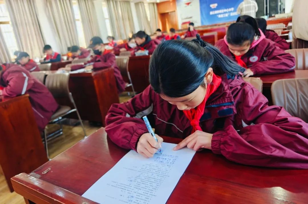 家庭國防教育_國家國防教育_國防教育家長感言